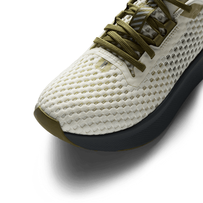 Women's Mineral White Gunmetal Journey 2 Shoes